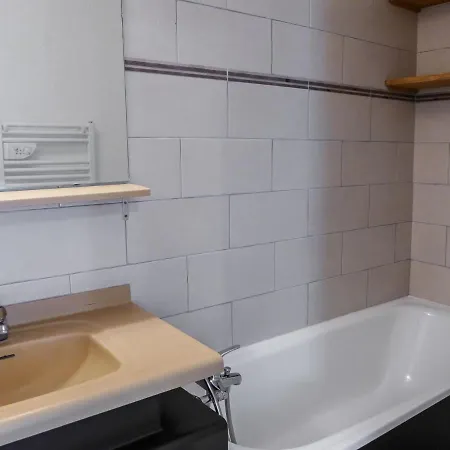 Jonquilles-15 By Interhome Appartement